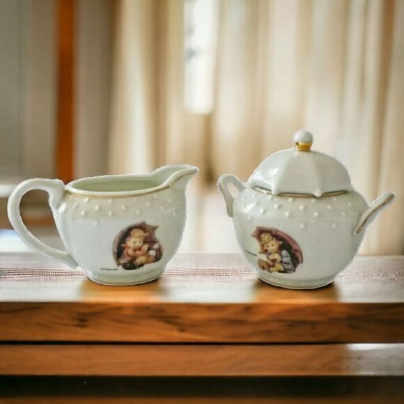 MJ HUMMEL Danbury Sugar & Creamer Set Porcelain Rainy Day Boy Girl Vintage - Picture 16 of 16